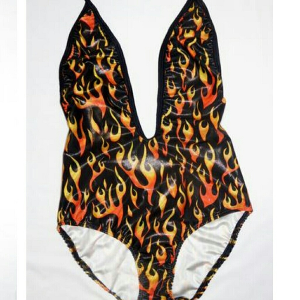 Flame bodysuit, brandnew.